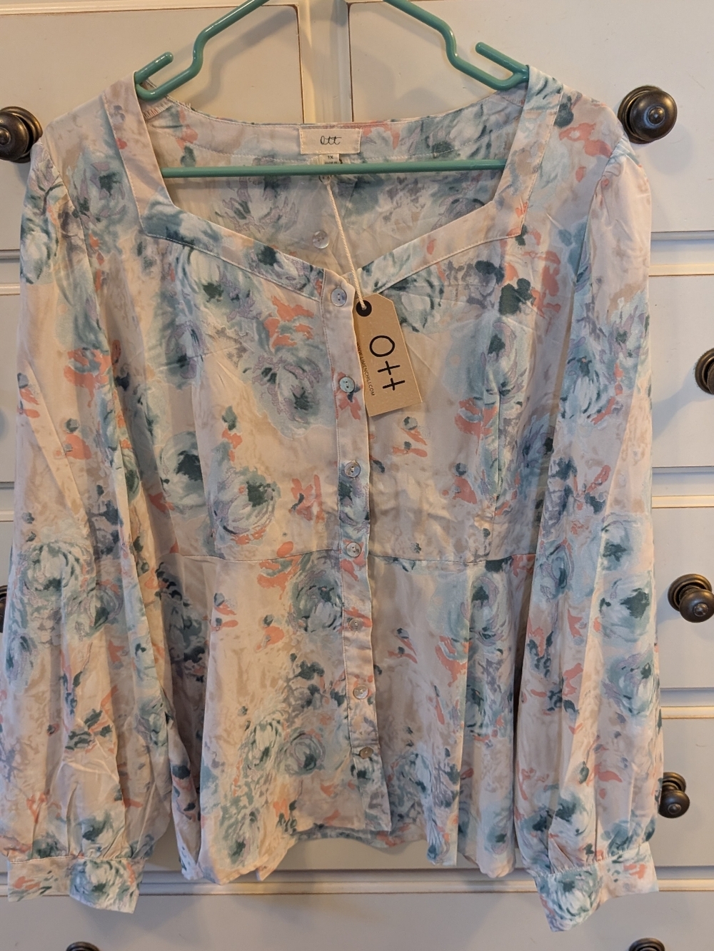NWT Peplum Blouse By Ott. Size 1X